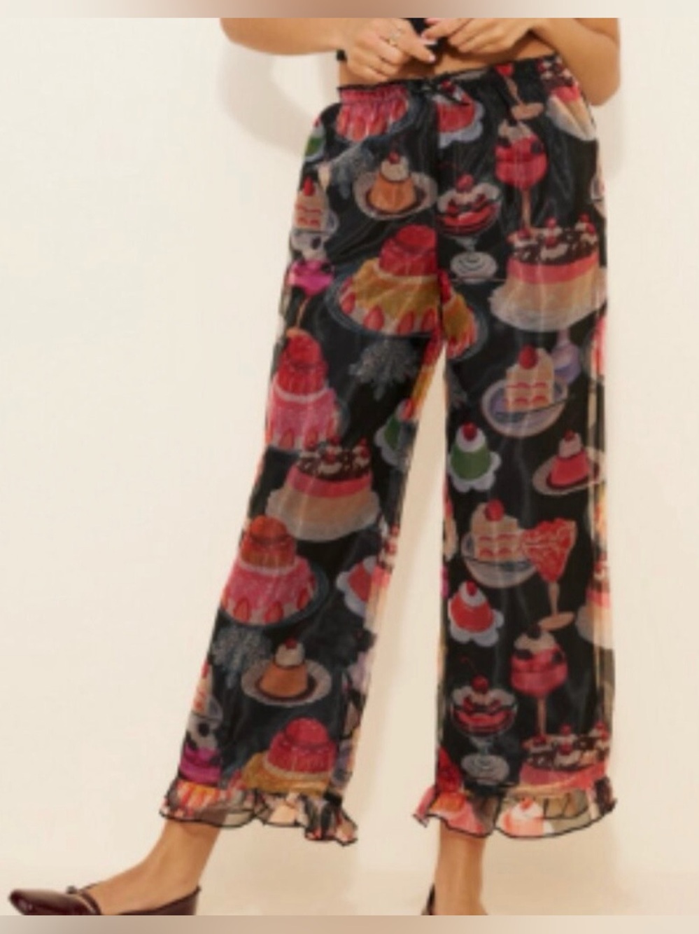 Liora Ruffle Pants Lisa Says Gah - Dessert Table Black large
